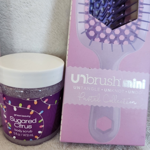 Unbrush Mini And Sugared Citrus Bath & Body Set - Purple - Picture 2 of 7